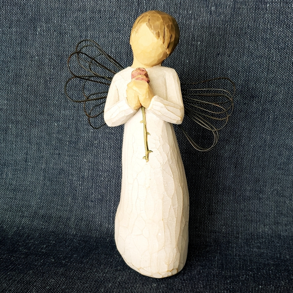 WILLOW TREE Loving Angel